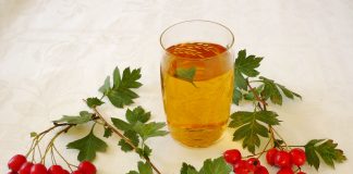 Чай из айвы и боярышника