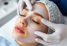 Пилинг лица: проведение процедуры профессионалами