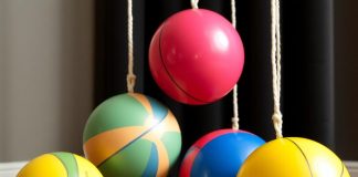 Мяч для художественной гимнастики: как выбрать, тренироваться и ухаживать так, чтобы он стал вашим вторым партнером