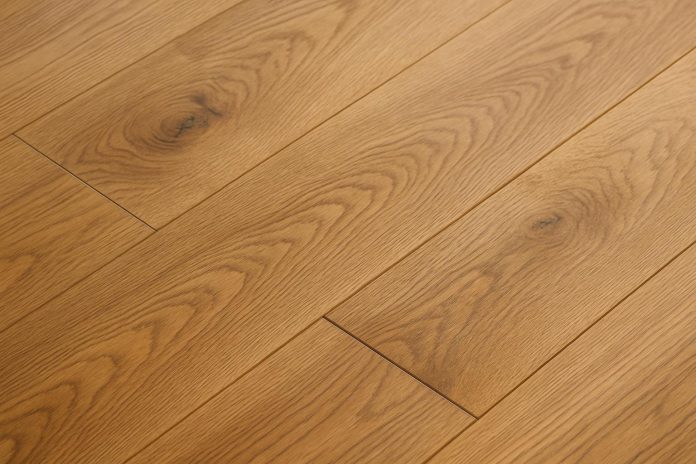 Инженерная доска: зачем её выбирают и как не ошибиться при покупке