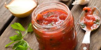 Баклажаны в томате