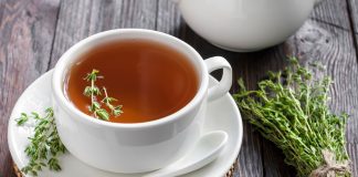 Чай из мяты и чабреца