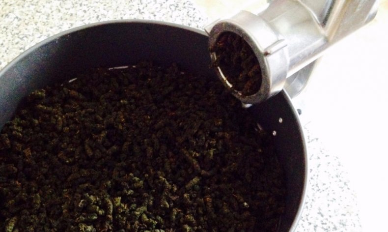 Ферментация малиновых листьев
