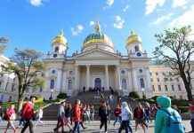 Школьные туры в Санкт-Петербург: как организовать увлекательную и безопасную поездку